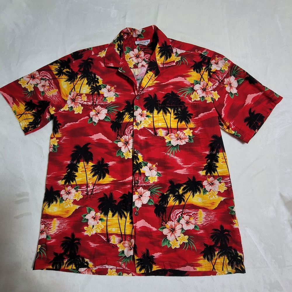 Pacific Legends Mens L Hawaiian Shirt Red PalmTrees Tropical Short Sleeve Beach
